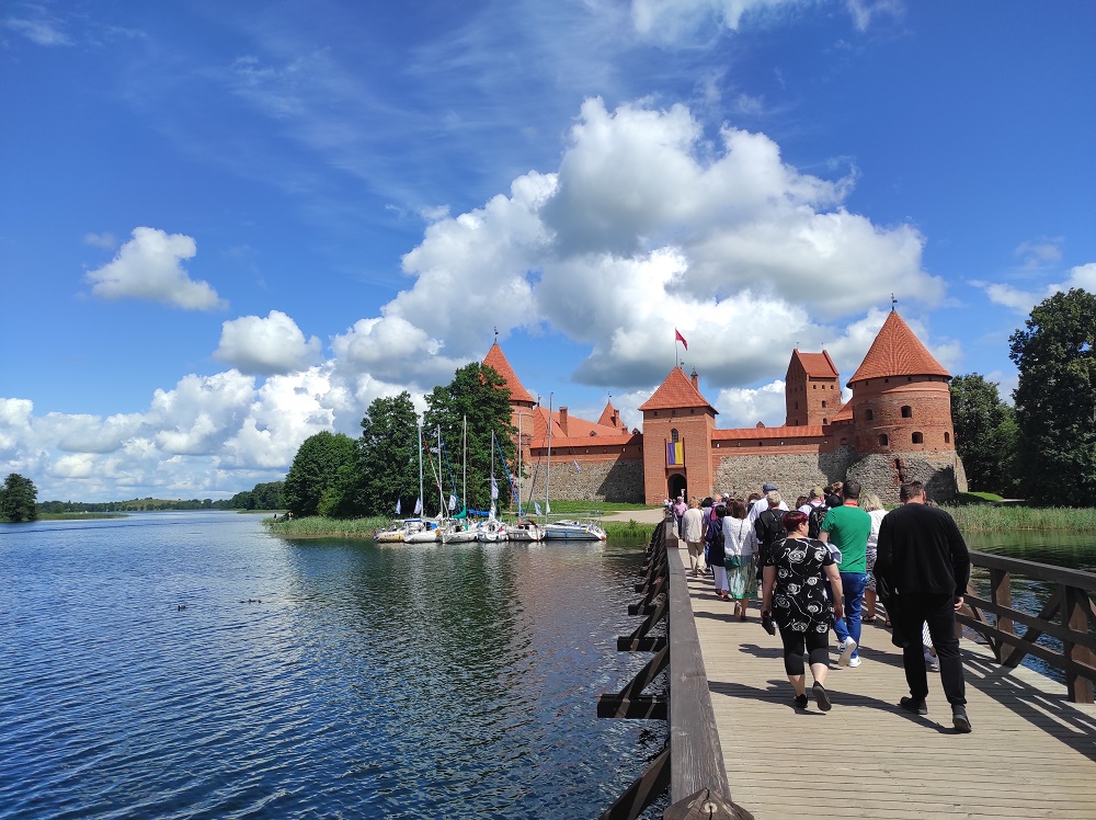 XVI Polonijne spotkania z historią najnowszą. Zamek w Trokach. Fot. Mateusz Marek (IPN)