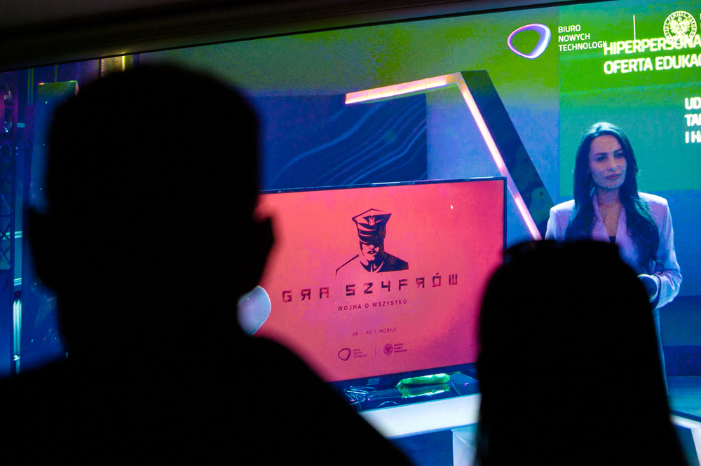 Wizyta dziennikarzy Państwowego Radia i Telewizji Uzbekistanu – Warszawa, 18 lipca 2022. Fot. Sławek Kasper (IPN)