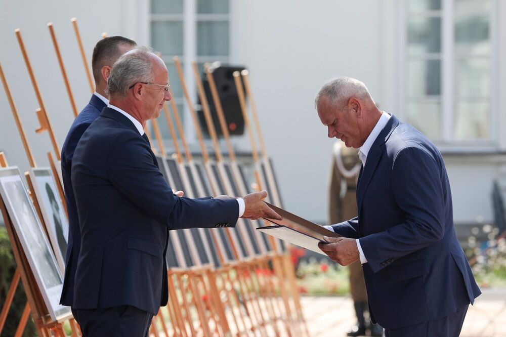 Uroczystość wręczenia not identyfikacyjnych – Warszawa, 22 lipca 2022. Fot. Mikołaj Bujak (IPN)