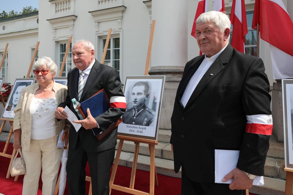 Uroczystość wręczenia not identyfikacyjnych – Warszawa, 22 lipca 2022. Fot. Mikołaj Bujak (IPN)