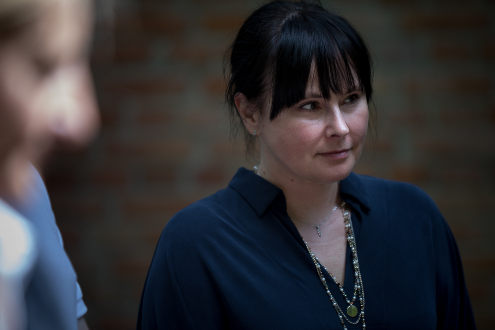 Joanna Sulej-Piskorz, zastępca dyrektora Biura Upamiętniania Walk i Męczeństwa. Uroczyste złożenie kwiatów na grobie Stanisława Bukowieckiego – Warszawa, 28 lipca 2022. Fot. Sławek Kasper (IPN)