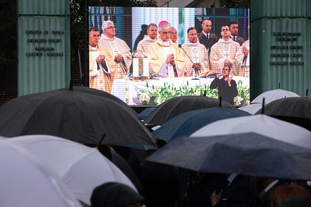 Uroczystości w hołdzie powstańcom przy pomniku Powstania Warszawskiego na pl. Krasińskich – Warszawa, 31 lipca 2022. Fot. Sławek Kasper (IPN)