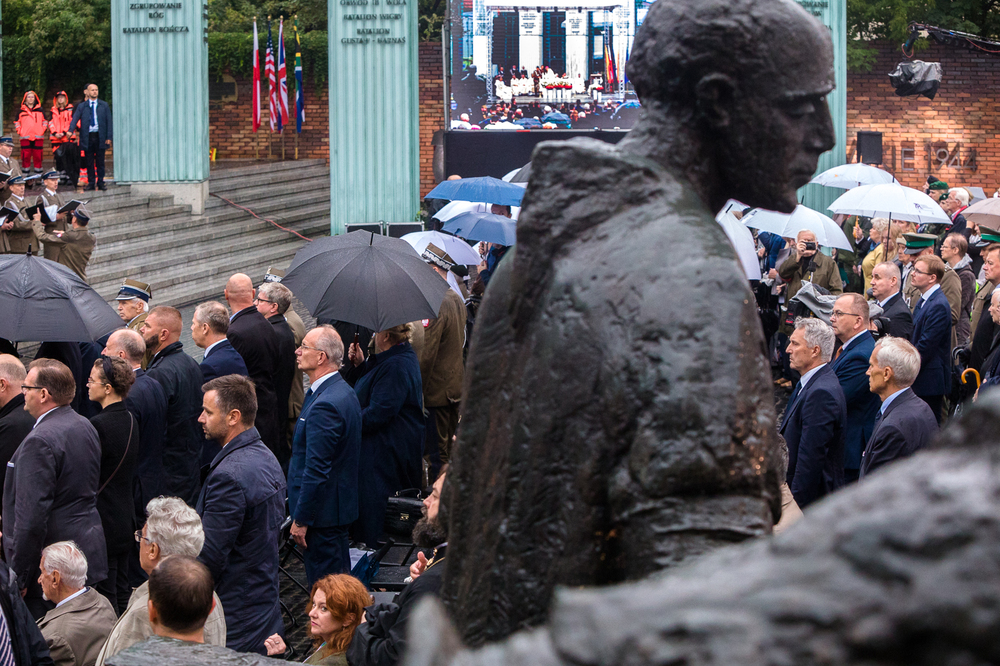 Uroczystości w hołdzie powstańcom przy pomniku Powstania Warszawskiego na pl. Krasińskich – Warszawa, 31 lipca 2022. Fot. Sławek Kasper (IPN)