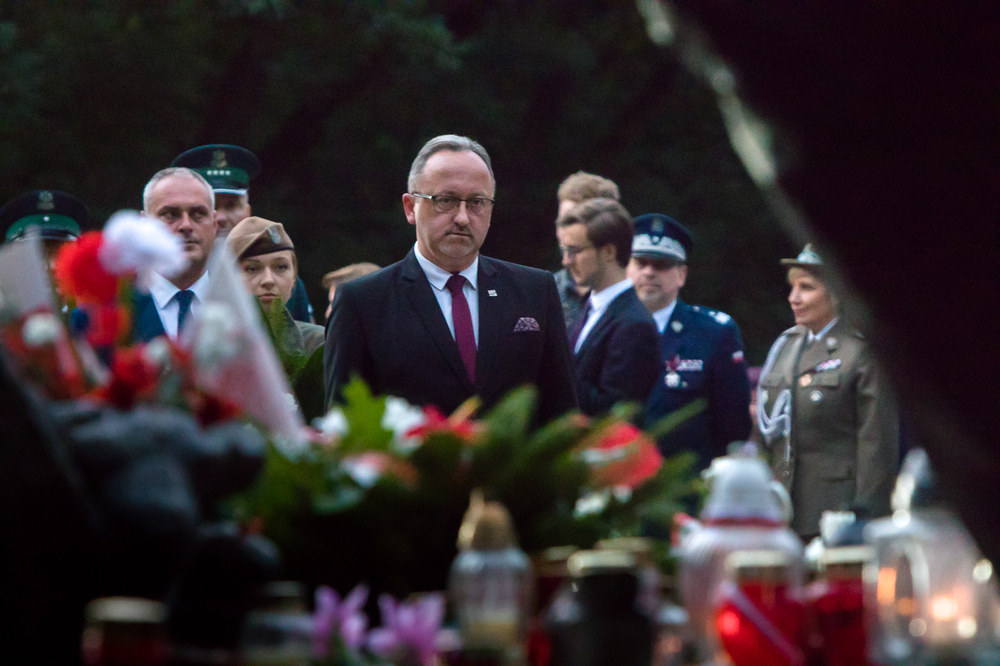 Dr hab. Karol Polejowski, zastępca prezesa IPN. Uroczystości rocznicowe na Cmentarzu Powstańców Warszawy na Woli – Warszawa, 1 sierpnia 2022. fot. Sławek Kasper (IPN)