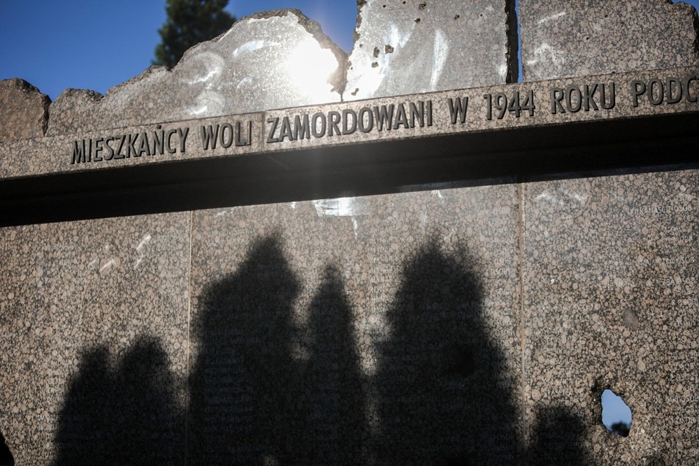 Uroczystości ku czci ofiar cywilnych powstania warszawskiego. Fot. Sławek Kasper (IPN)