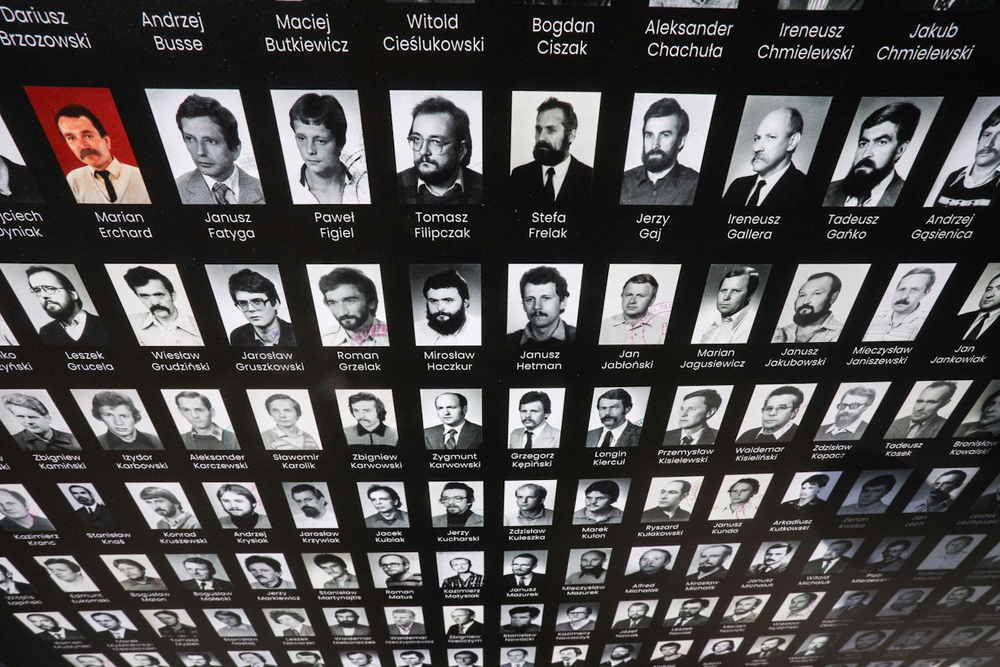 Wystawa plenerowa dotycząca pacyfikacji Ośrodka Odosobnienia w Kwidzynie w 1982 roku – Kwidzyn, 14 sierpnia 2022. Fot. Sławek Kasper (IPN)