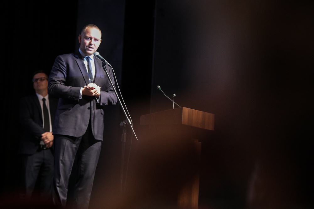 Dr Karol Nawrocki podczas uroczystości wręczenia Krzyży Wolności i Solidarności – Kwidzyn, 14 sierpnia 2022. Fot. Sławek Kasper (IPN)