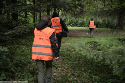 Muczne: poszukiwanie szczątków ofiar zbrodni UPA. Fot. ks. Tomasz Trzaska (IPN)