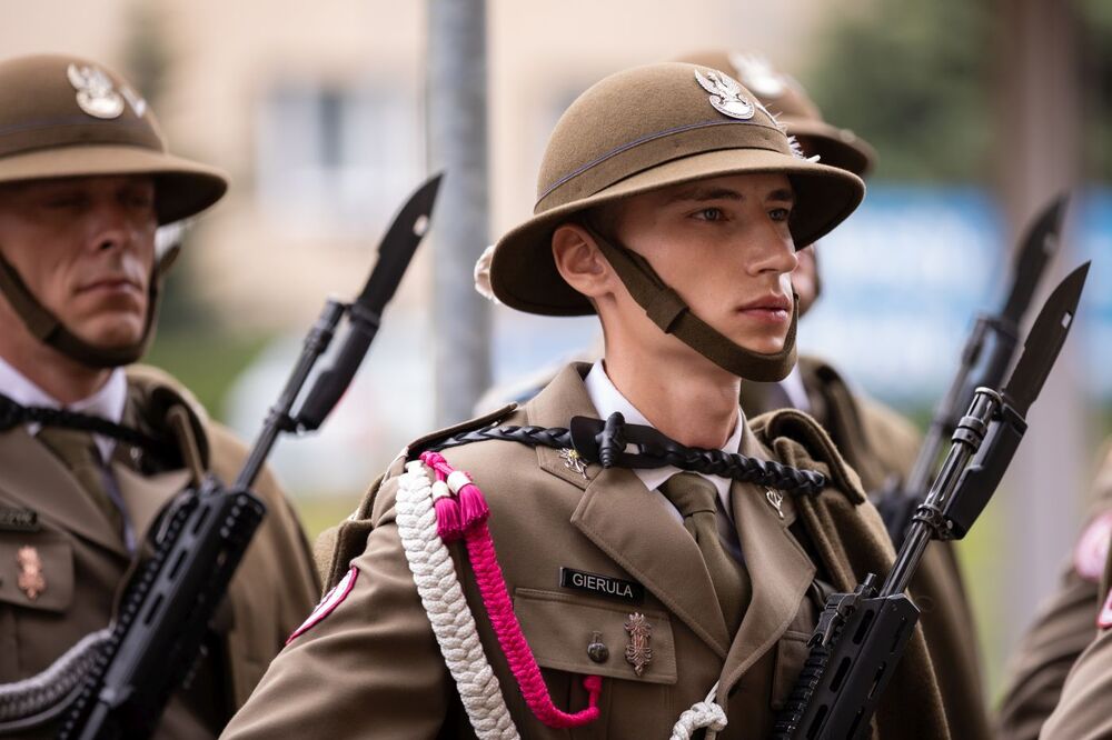 Odsłonięcie tablicy upamiętniającej żołnierzy 4. Pułku Strzelców Podhalańskich oraz funkcjonariuszy Straży Granicznej – Mosty koło Jabłonkowa (Czechy), 23 sierpnia 2022. Fot. Mikołaj Bujak (IPN)
