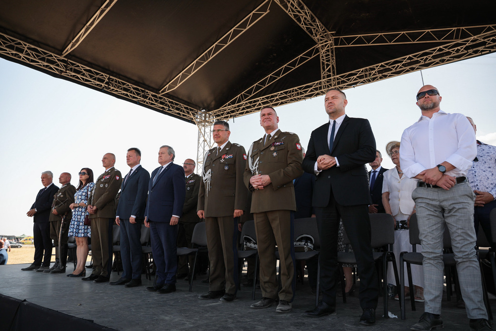 Odsłonięcie pomnika Chwały Kawalerii i Artylerii Konnej – Wolica Śniatycka, 28 sierpnia 2022. Fot. Mikołaj Bujak (IPN)