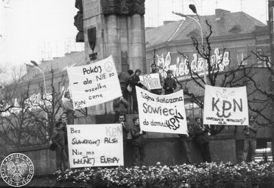 Manifestacja członków KPN z dnia 7.11.1989 r.