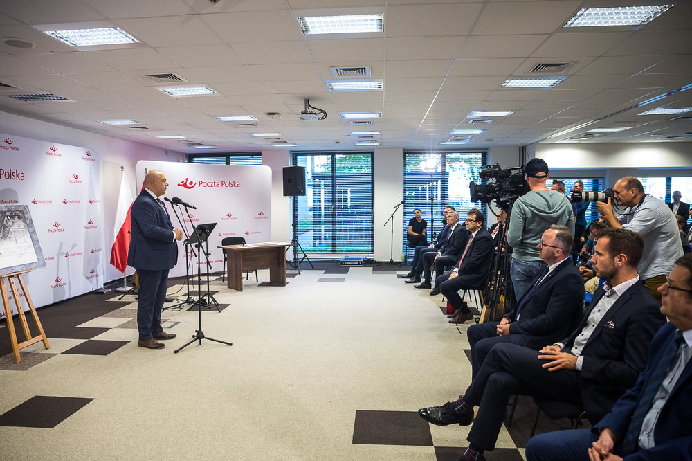 Prezentacja znaczka pocztowego z nowej serii filatelistycznej „Zniszczenia wojenne”  – Warszawa, 2 września 2022. Fot. Sławek Kasper (IPN)