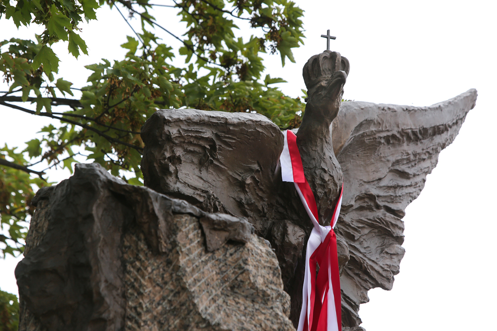 Uroczystość odsłonięcia Pomnika Żołnierzy Wyklętych Niezłomnych w Mielcu – 3 września 2022. Fot. Sławek Kasper (IPN)