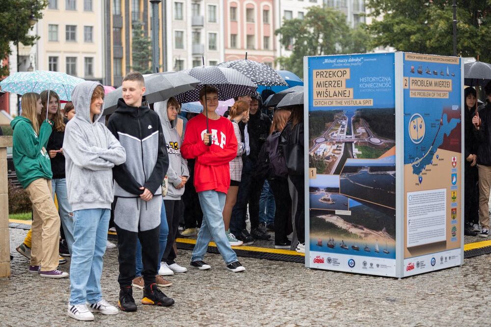 Otwarcie wystawy IPN „Przekop Mierzei Wiślanej. Historyczna konieczność” – Elbląg, 9 września 2022. Fot. Mikołaj Bujak  (IPN)