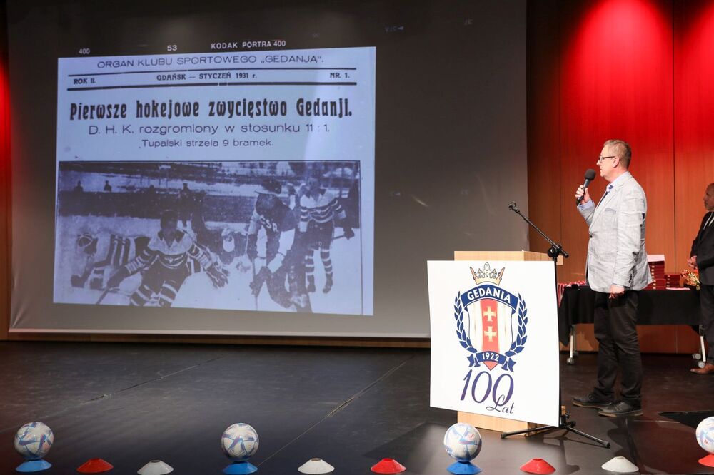 Uroczysta gala w stulecie klubu sportowego Gedania – Gdańsk, 15 września 2022. Fot. Mikołaj Bujak (IPN)