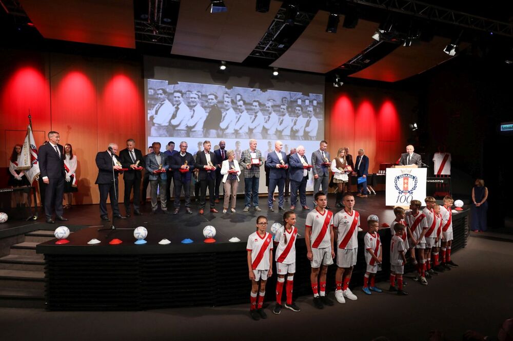 Uroczysta gala w stulecie klubu sportowego Gedania – Gdańsk, 15 września 2022. Fot. Mikołaj Bujak (IPN)