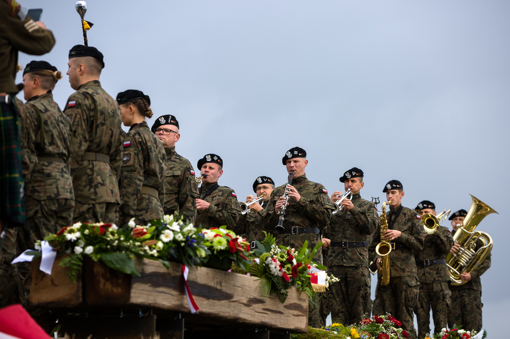 Uroczystość odsłonięcia pomnika generała Stanisława Maczka w Terneuzen – 16 września 2022. Fot. Sławek Kasper (IPN)