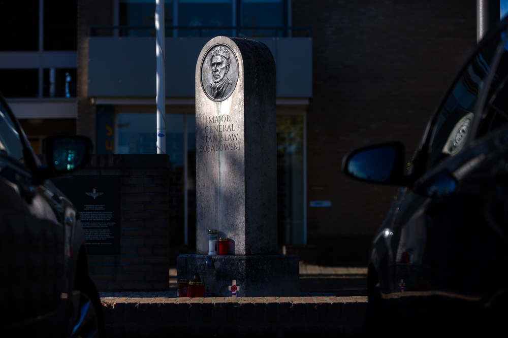 Driel – pomnik gen. Sosabowskiego – 16 września 2022. Fot. Sławek Kasper (IPN)