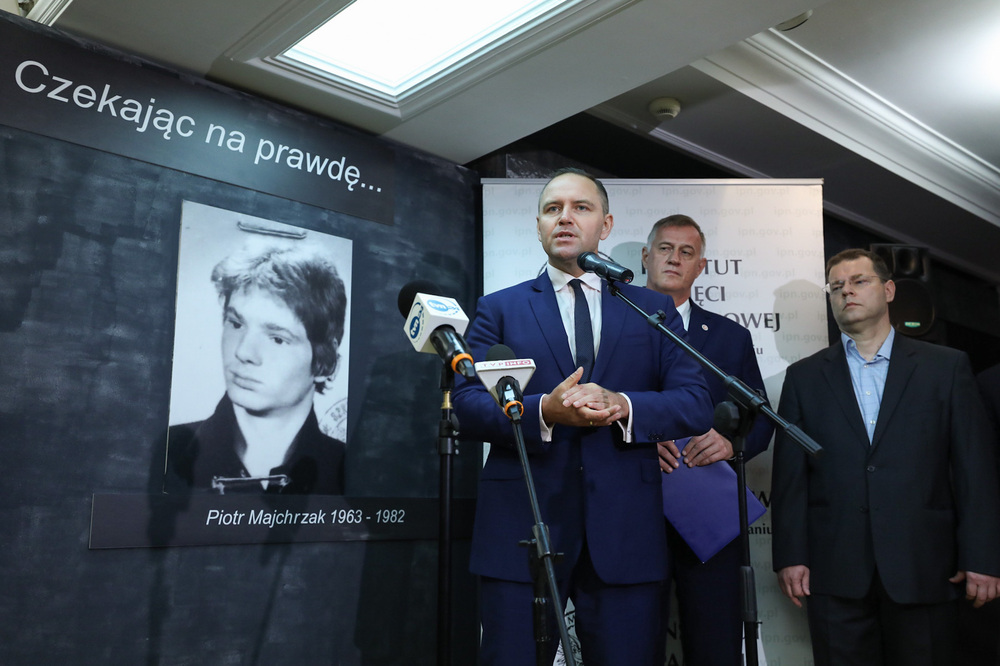 Czekając na prawdę – konferencja prasowa prezesa IPN dr. Karola Nawrockiego i prokuratora Andrzeja Pozorskiego – Poznań, 20 września 2022. Fot. Mikołaj Bujak (IPN)