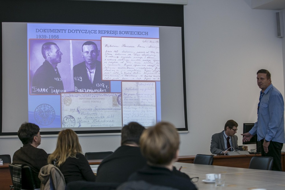 Przedstawiciele Słowackiego Instytutu Pamięci Narodu z wizytą w Archiwum IPN – Warszawa, 19-20 września 2022. Fot. Katarzyna Adamów (IPN)