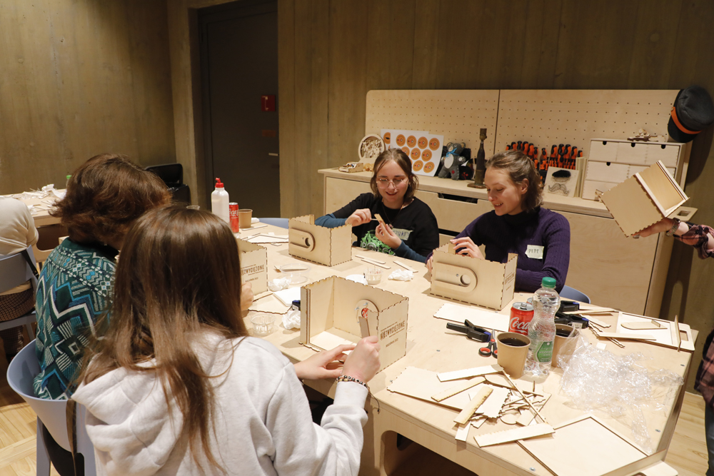 Warsztaty towarzyszące finałowi konkursu „NiezwyciężONE. Bohaterki Niepodległej”. Fot. Piotr Życieński (IPN)