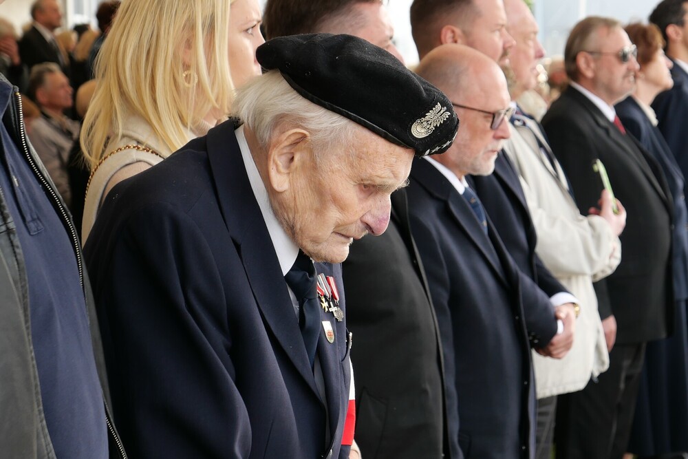 Zdzisław Zaborski ps. „Błyskawica” podczas uroczystości przed pomnikiem „Tędy przeszła Warszawa” – Pruszków, 24 września 2022. Fot. Adrianna Garnik (IPN)