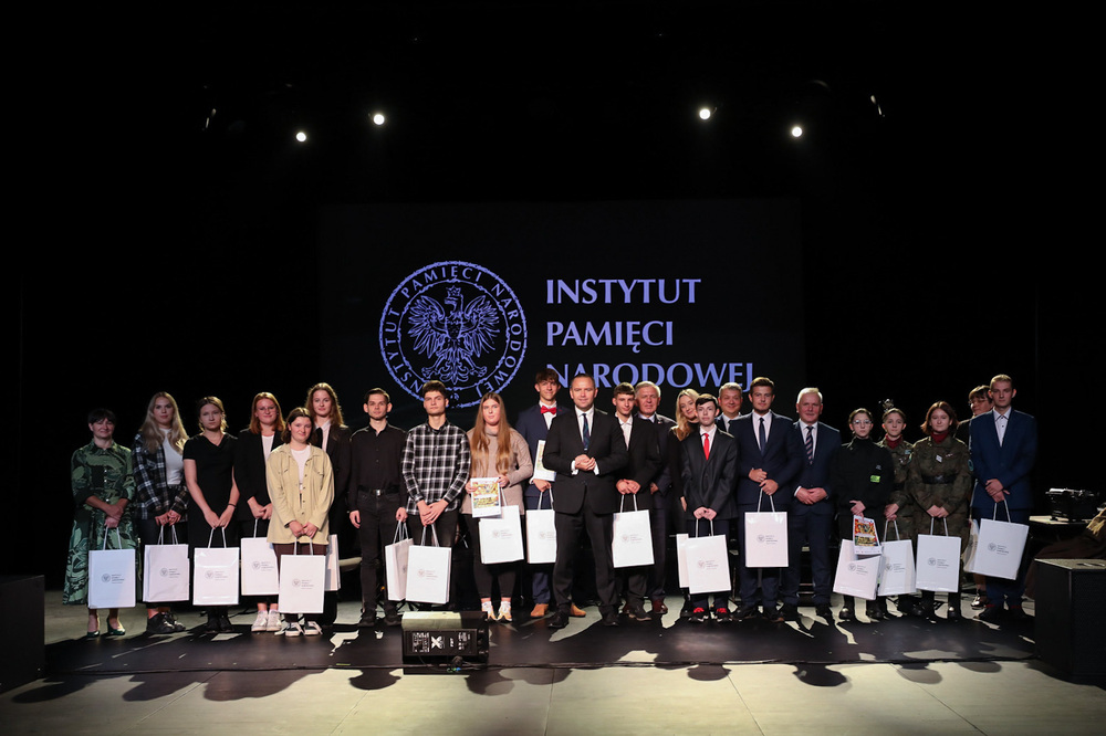 Wręczenie nagród laureatom gry miejskiej „Polskie Państwo Podziemne” – 27 września 2022. Fot. Mikołaj Bujak (IPN)
