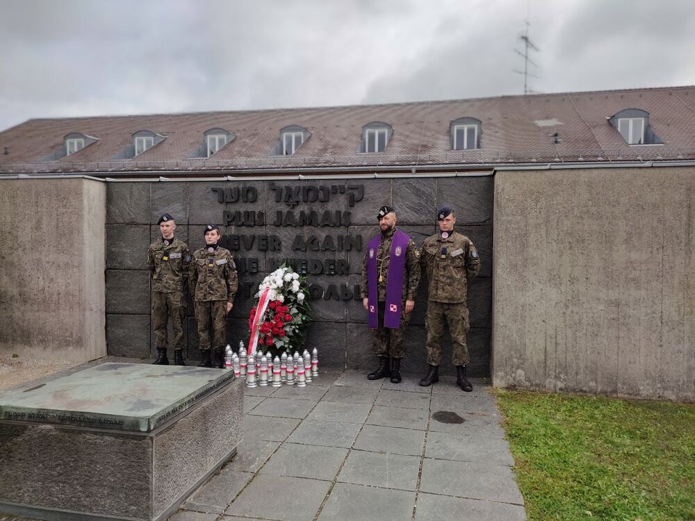 Dachau. Wyjazd edukacyjny laureatów VI edycji konkursu „Policjanci w służbie historii” – 18–25 września 2022. Fot. Maryla Czupryńska-Szczupak (IPN)