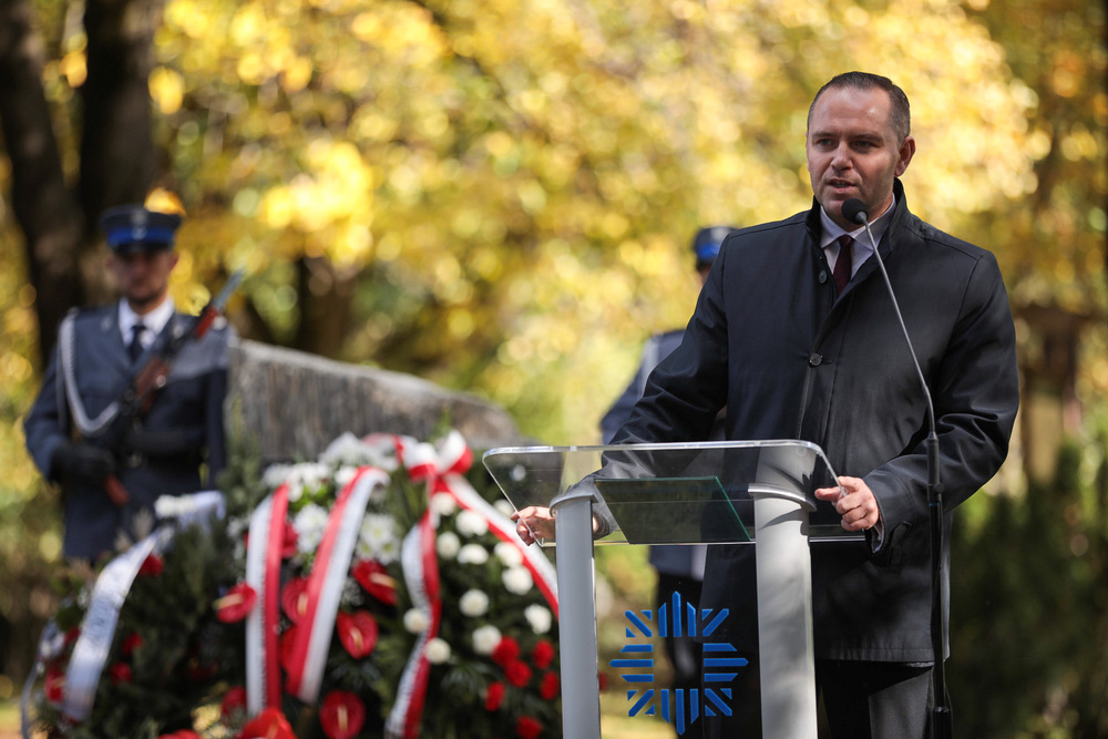 Uroczystości upamiętniające funkcjonariusze Policji Państwowej z Kalwarii Pacławskiej – ofiary zbrodni katyńskiej – Kalwaria Pacławska, 28 września 2022. Fot. Mikołaj Bujak (IPN)