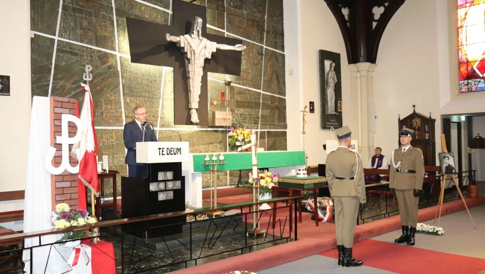 Uroczystości pogrzebowe Marii Grabowskiej z domu Chłusewicz – Londyn, 28 września 2022. Fot. Adam Siwek (IPN)