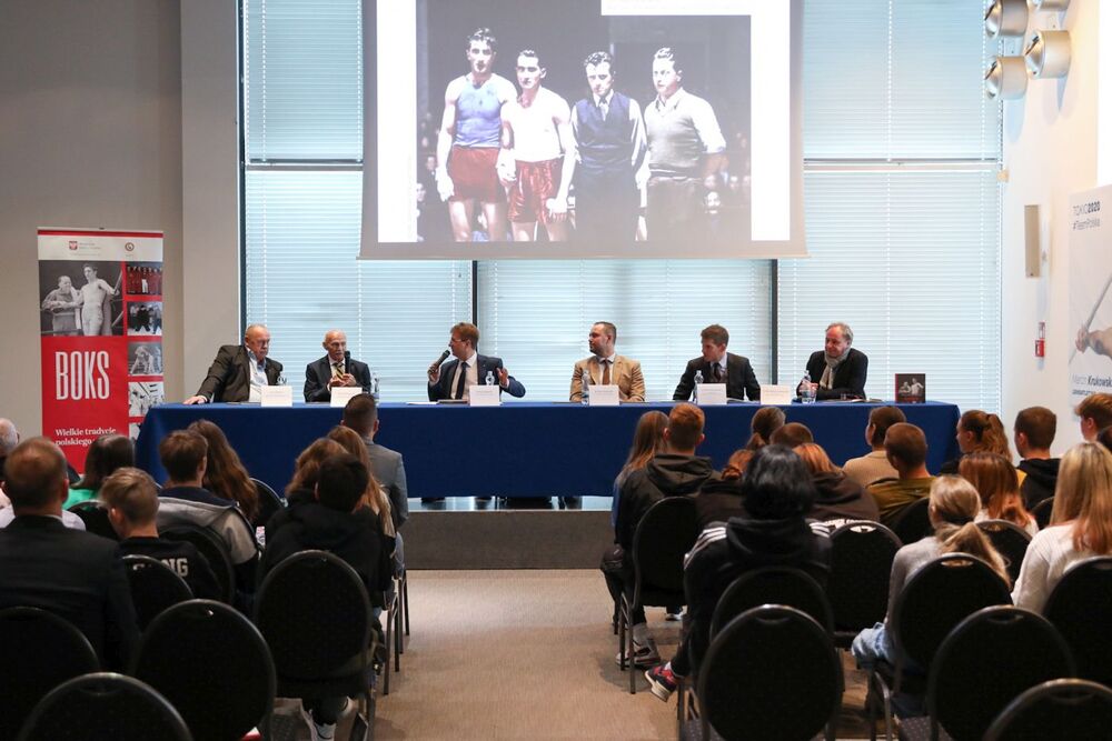 Prezentacja książki „Wielkie tradycje polskiego sportu. Boks” – Warszawa, 30 września 2022. Fot. Mikołaj Bujak (IPN)