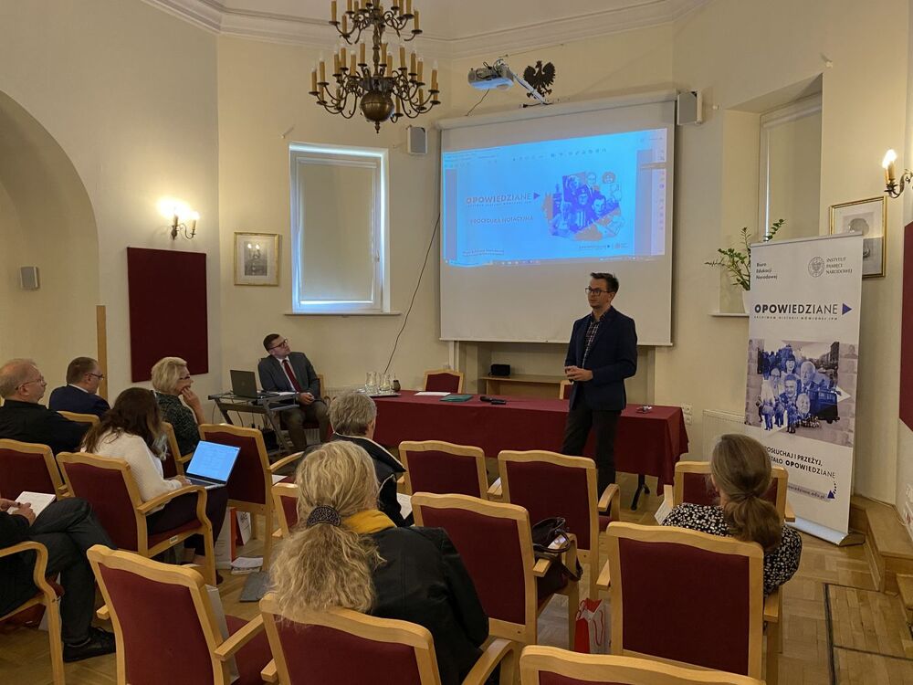 Warsztaty dla nauczycieli na temat prowadzenia notacji przeprowadził Artur Kłus z Biura Edukacji Narodowej IPN – Sulejówek, 28–30 września 2022. Fot. BEN IPN