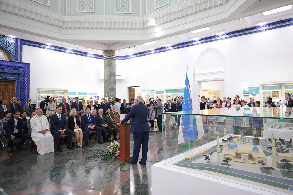 Otwarcie wystawy IPN „Szlaki Nadziei. Odyseja Wolności” w Uzbekistanie – Taszkent, 4 października 2022. Fot. Mikołaj Bujak (IPN)