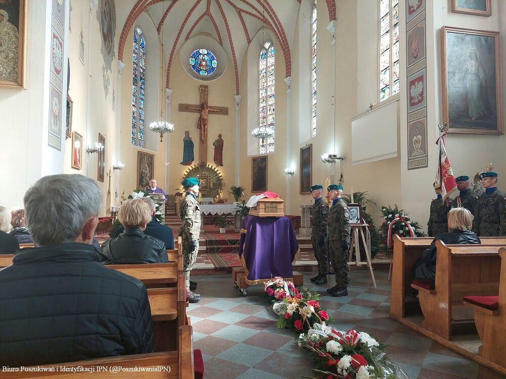 Pogrzeb Józefa Jankowskiego ps. „Płaza” – Przasnysz, 6 października 2022. Fot. BPiI IPN