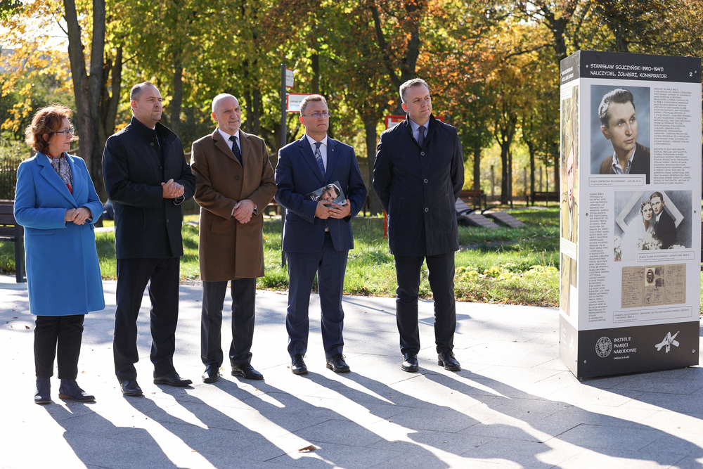 Inauguracja wystawy o Stanisławie Sojczynskim „Warszycu” – Piotrków Trybunalski, 10 października 2022. Fot. Mikołaj Bujak (IPN)