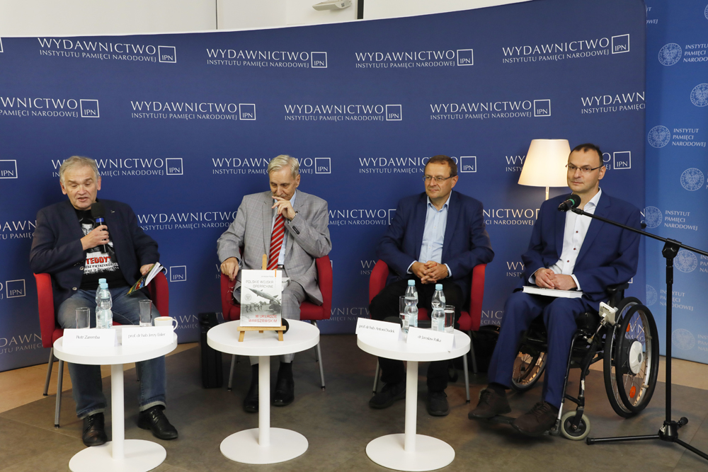 Dyskusja o książce Jarosława Pałki „Polskie wojska operacyjne w Układzie Warszawskim” – Warszawa, 12 października 2022. Fot. Piotr Życieński (IPN)