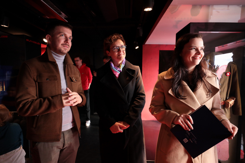 Wystawa mobilna „Gra Szyfrów” w Gietrzwałdzie – 19 października 2022. Fot. Mikołaj Bujak (IPN)