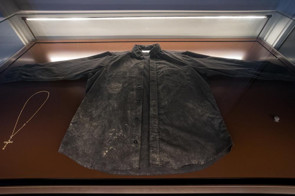 Przedmioty towarzyszące ks. Jerzemu w ostatniej drodze – Warszawa, 19 października 2022. Fot. Sławek Kasper (IPN)