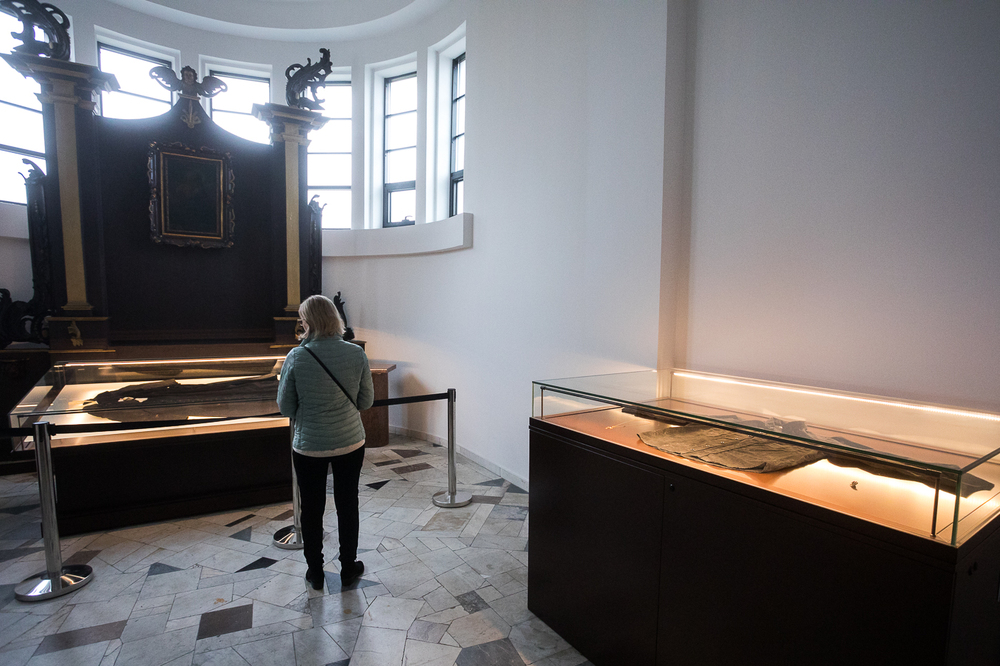 Kaplica przechowania sutanny bł. ks. Jerzego – Warszawa, 19 października 2022. Fot. Sławek Kasper (IPN)