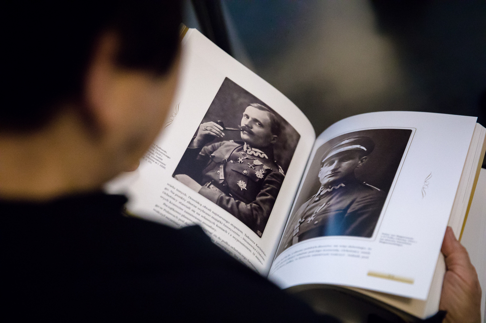 Dyskusja o książce Marcina K. Schirmera „Polscy ziemianie w obronie ojczyzny podczas wojny z bolszewikami 1919–1921” – Warszawa, 19 października 2022. Fot. Sławek Kasper (IPN)