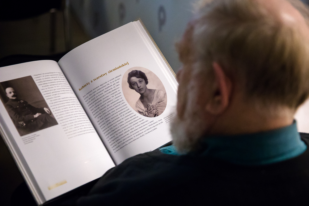 Dyskusja o książce Marcina K. Schirmera „Polscy ziemianie w obronie ojczyzny podczas wojny z bolszewikami 1919–1921” – Warszawa, 19 października 2022. Fot. Sławek Kasper (IPN)