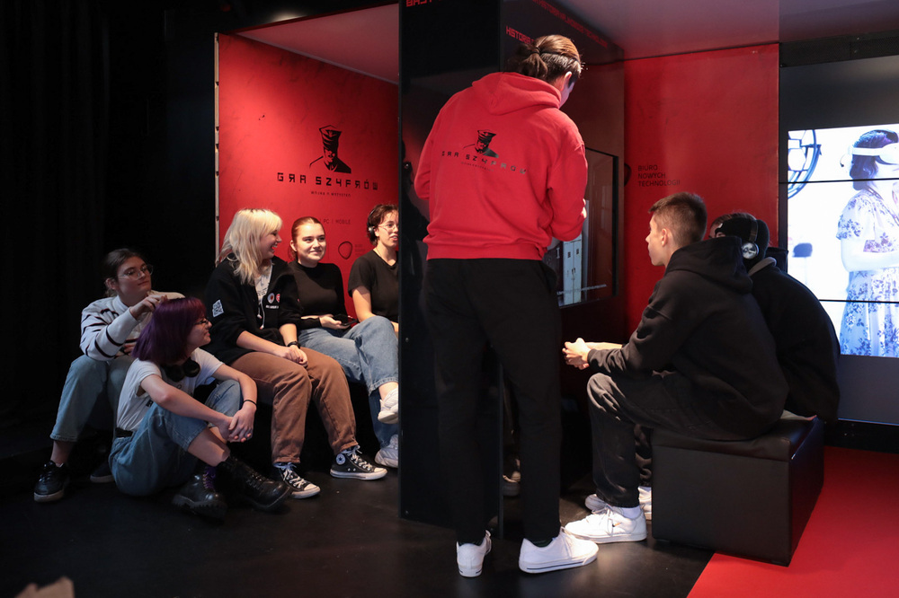 Wystawa mobilna „Gra Szyfrów” w Gdańsku – 20 października 2022. Fot. Mikołaj Bujak (IPN)