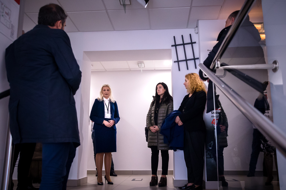 Delegacja z Albanii w Izbie Pamięci „Strzelecka 8” – 24 października 2022. Fot. Sławek Kasper (IPN)