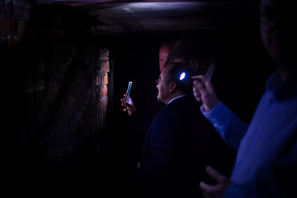 Delegacja z Albanii w Izbie Pamięci „Strzelecka 8” – 24 października 2022. Fot. Sławek Kasper (IPN)