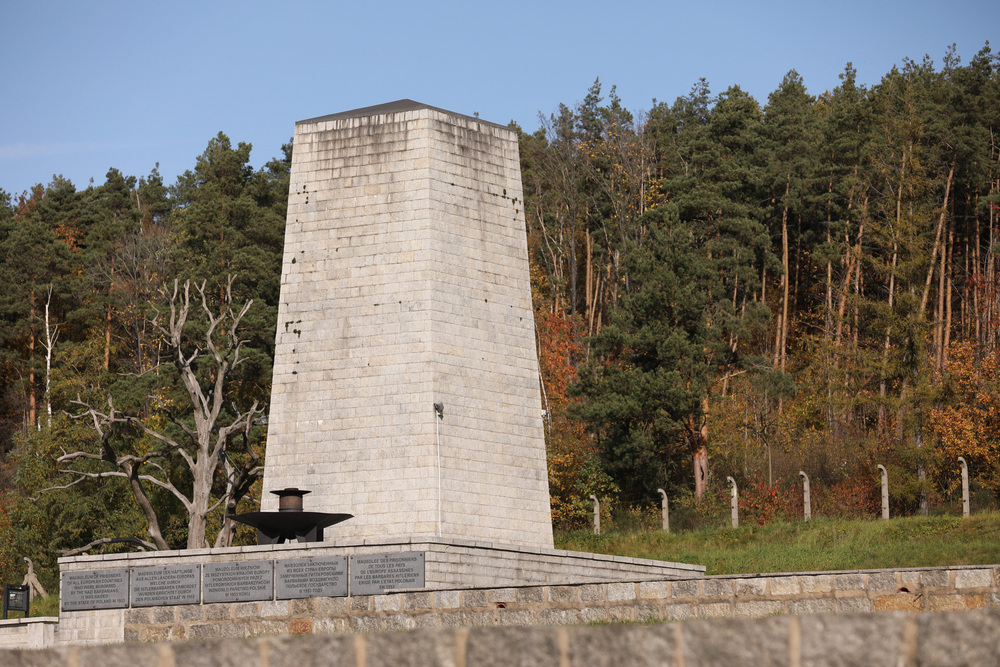 Teren Muzeum Gross-Rosen w Rogoźnicy, byłego niemieckiego obozu koncentracyjnego i zagłady. Fot. Mikołaj Bujak (IPN)