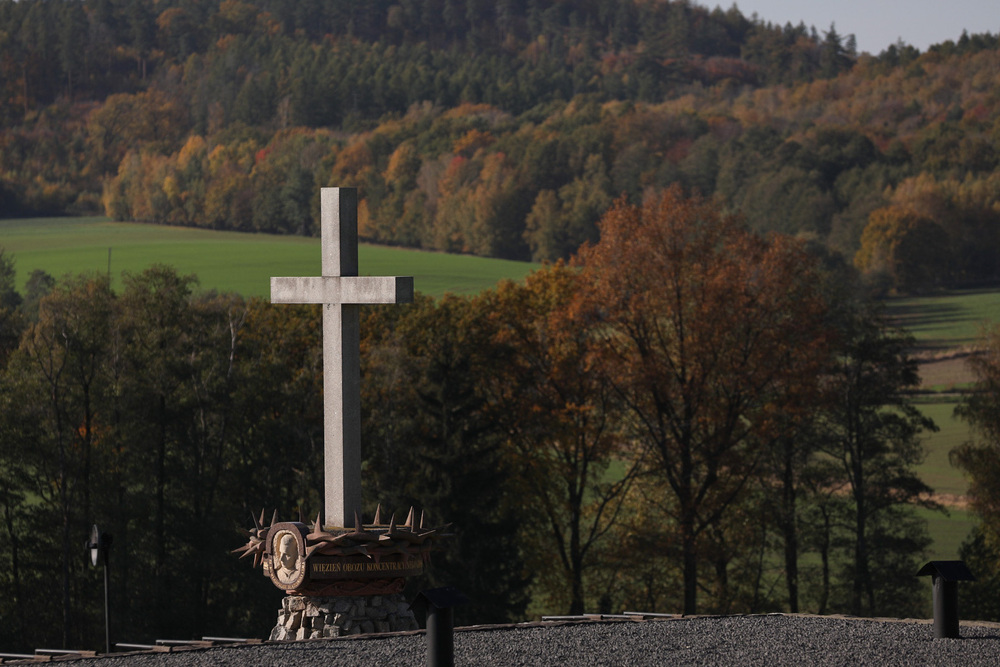 Teren Muzeum Gross-Rosen w Rogoźnicy, byłego niemieckiego obozu koncentracyjnego i zagłady. Fot. Mikołaj Bujak (IPN)