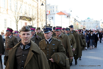 X Katyński Marsz Cieni, Warszawa 2 kwietnia 2017 (fot. Marcin Jurkiewicz)