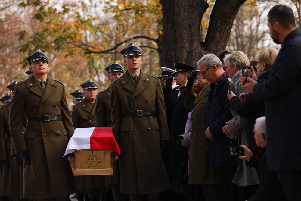 Uroczystości pogrzebowe obrońców Westerplatte – 4 listopada 2022. Fot. Mikołaj Bujak (IPN)