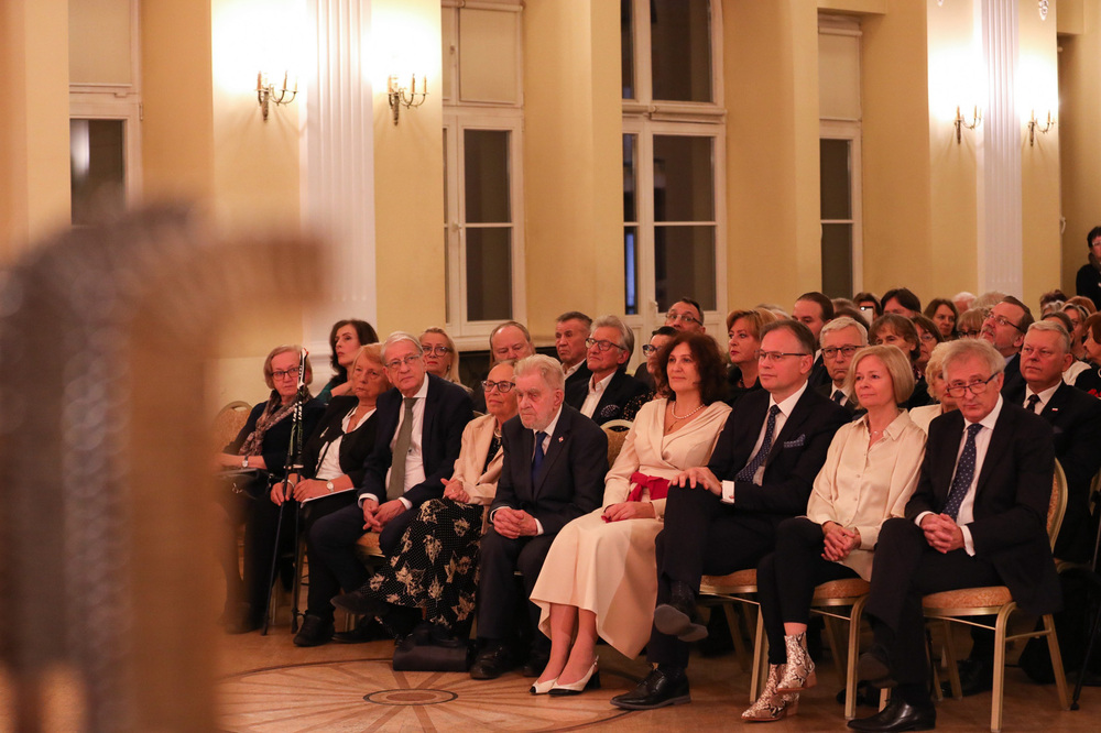 Gala wręczenia nagród „Żeby Polska była Polską” Fundacji Jana Pietrzaka – Warszawa, 6 listopada 2022. Fot. Mikołaj Bujak (IPN)