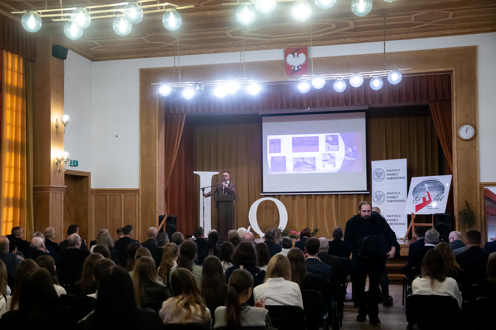 Sesja popularnonaukowa w Liceum Ogólnokształcącym im. dr Władysława Gębika w Kwidzynie – 10 listopada 2022. Fot. Sławek Kasper (IPN)